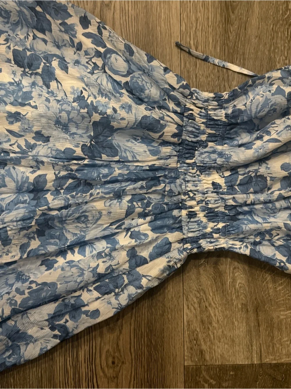Abercrombie & Fitch Blue & White Floral Smocked Maxi Dress XXS